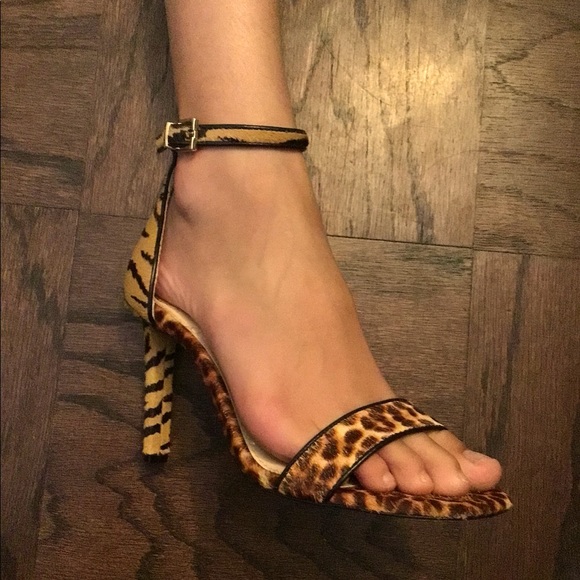 Vince Camuto animal print ankle strap heels - Picture 2 of 6